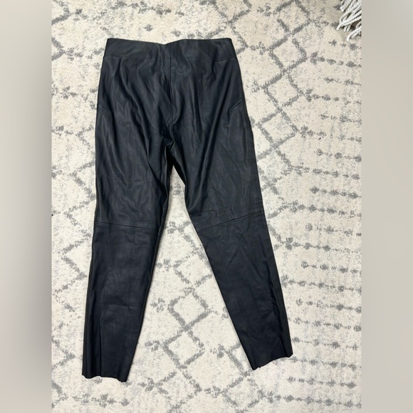 Zara black faux leather leggings zipper ankle women’s size L - Picture 5 of 5